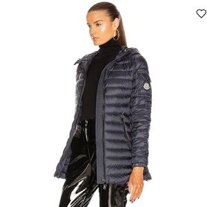 NEW Moncler Menthe Short Parka black